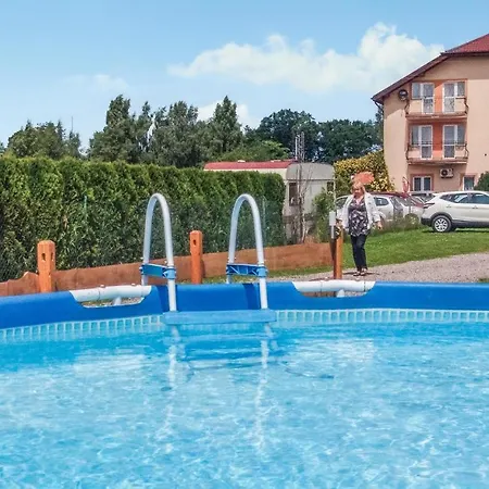 2 Bedroom In بيت للعطل *